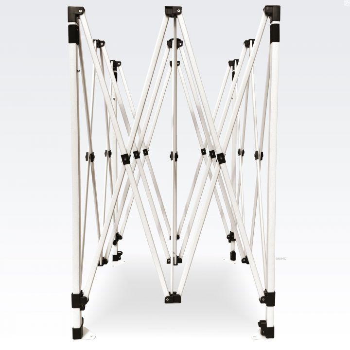 Svadobný stan na svadbu s prírodným motívom